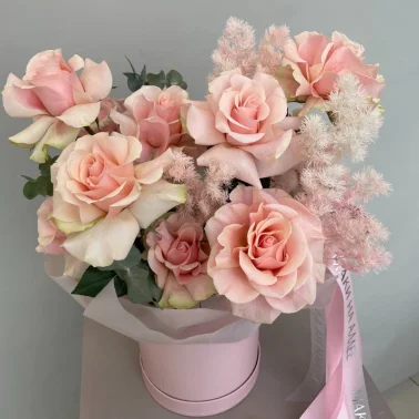 Композиция в шляпной коробке Розовое настроение