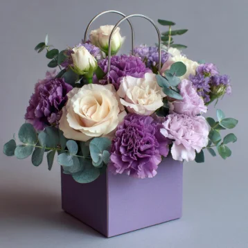 Цветы в сумочке «Модный аромат»