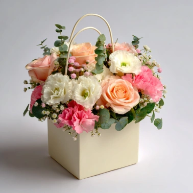 Цветы в сумочке «Миниатюрное вдохновение»