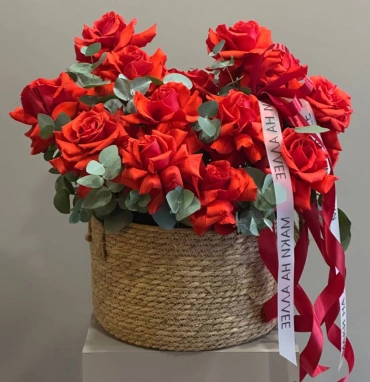  Компоцизия из красных роз «Огненный букет»