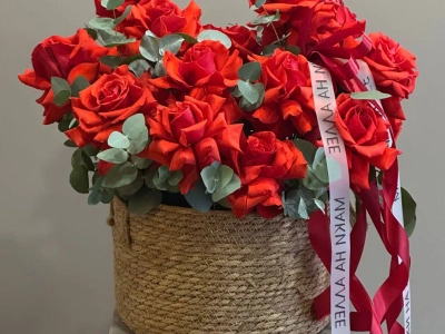  Компоцизия из красных роз «Огненный букет»