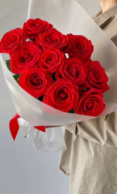 Красные розы классика