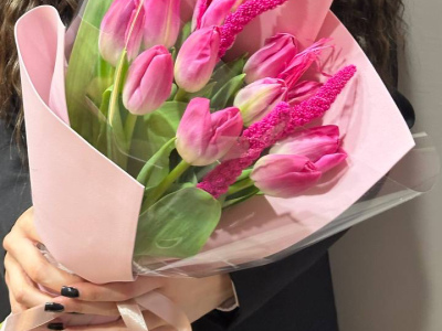 Букет с тюльпанами « розовый фонтан»