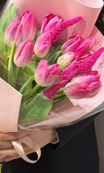 Букет с тюльпанами « розовый фонтан»