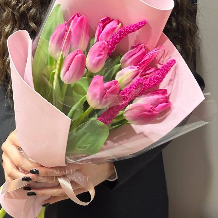 Букет с тюльпанами &laquo; розовый фонтан&raquo;