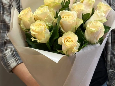 Букет кенийских роз «Белые невесты»